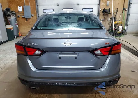 2024 Nissan Altima Sr z USA, uszkodzony, nr VIN 1N4BL4CV5RN371854